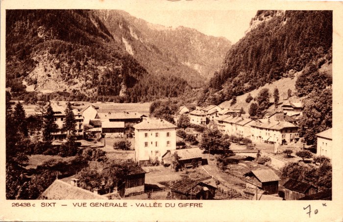 Vue générale sur le village de Sixt-Fer-à-Cheval
