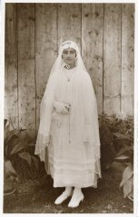 Renée Mogenier en communiante