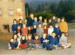 Photo de classe école de Sixt - 1971