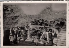 Photos de la construction de la fruitière des Praz de Commune - 1948